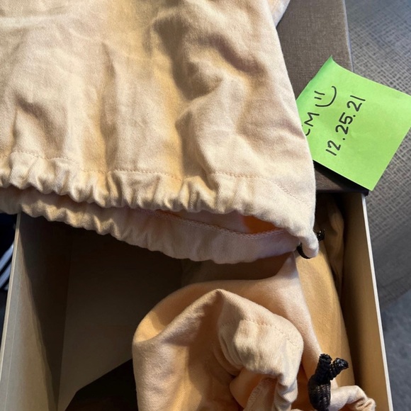 Worn twice 
Like new 
8.5 Italian size
Fits size 10 US 
$1100

Serious inquirie - Picture 5 of 6